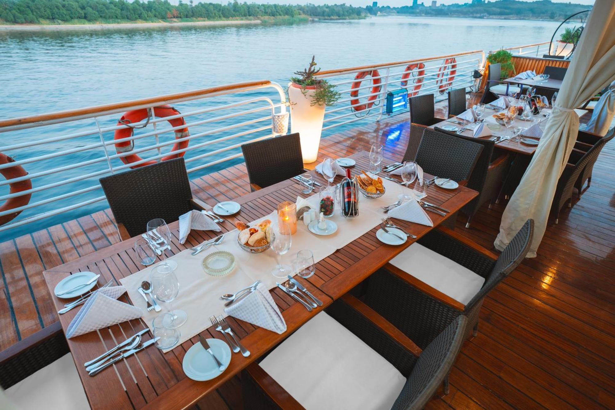 Acamar Nile Cruise - Every Monday From Luxor For 04 & 07 Nights - Every Friday From Aswan For 03 & 07 Nights Exterior photo